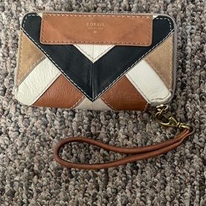 Fossil wristlet
